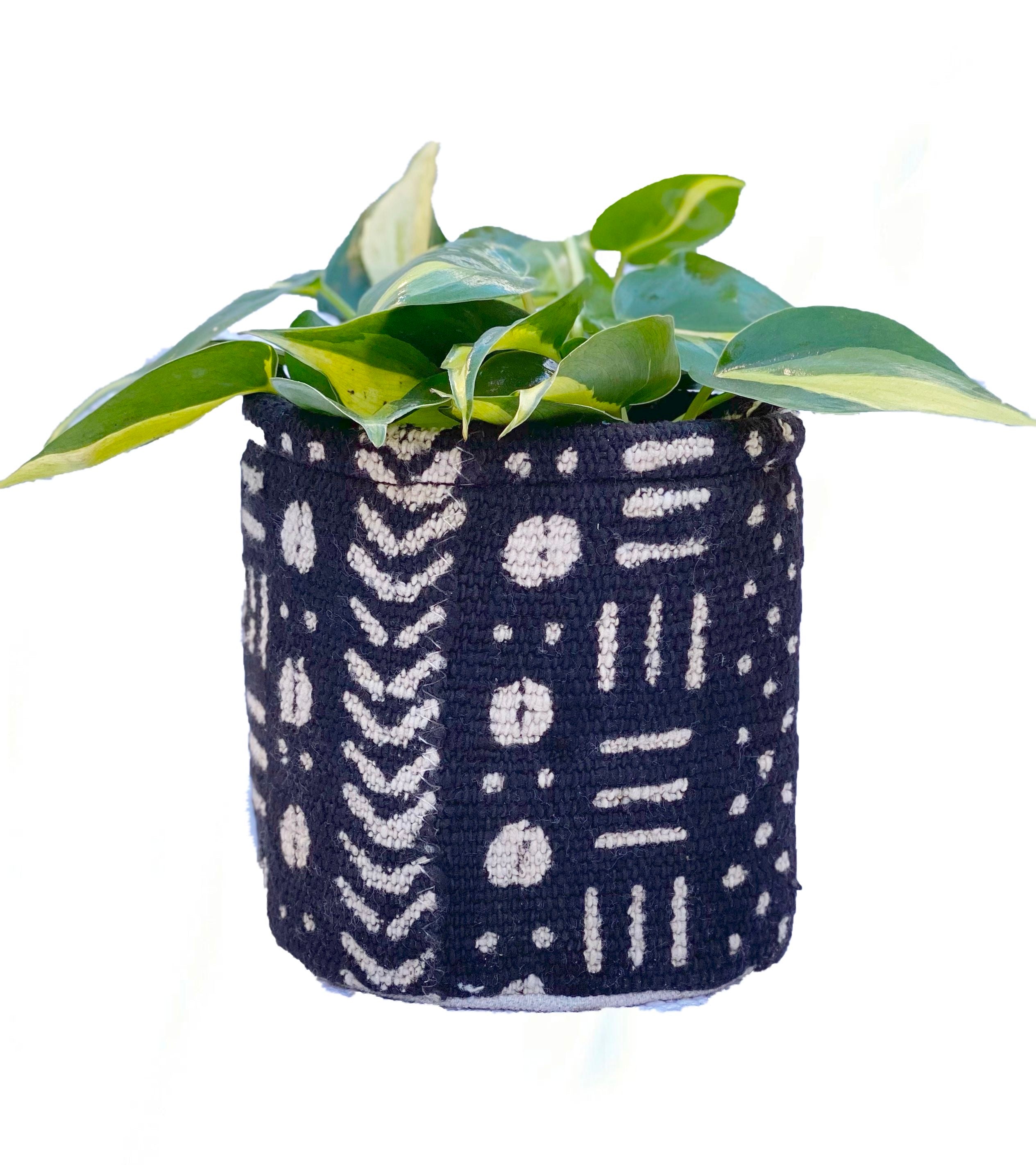 Plant Pouch, Mud Cloth in Charcoal